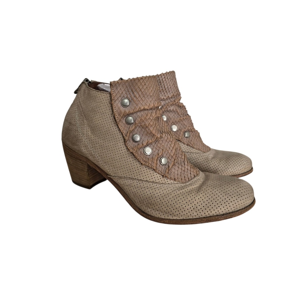 Vero Cuoio Italy Women Taupe Perforated Leather Snakeskin Button Ankle Boots 41